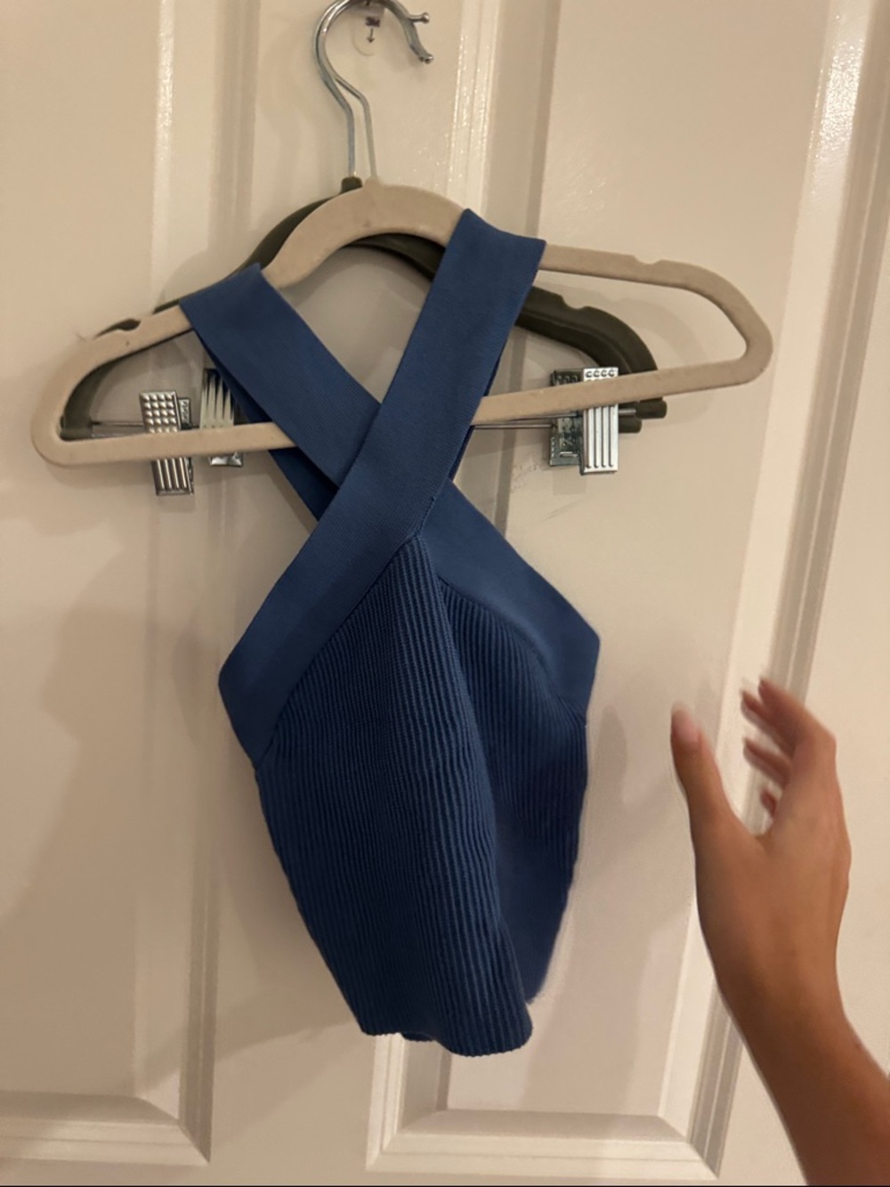 ARITZIA Blue Ribbed CrossCrop Top